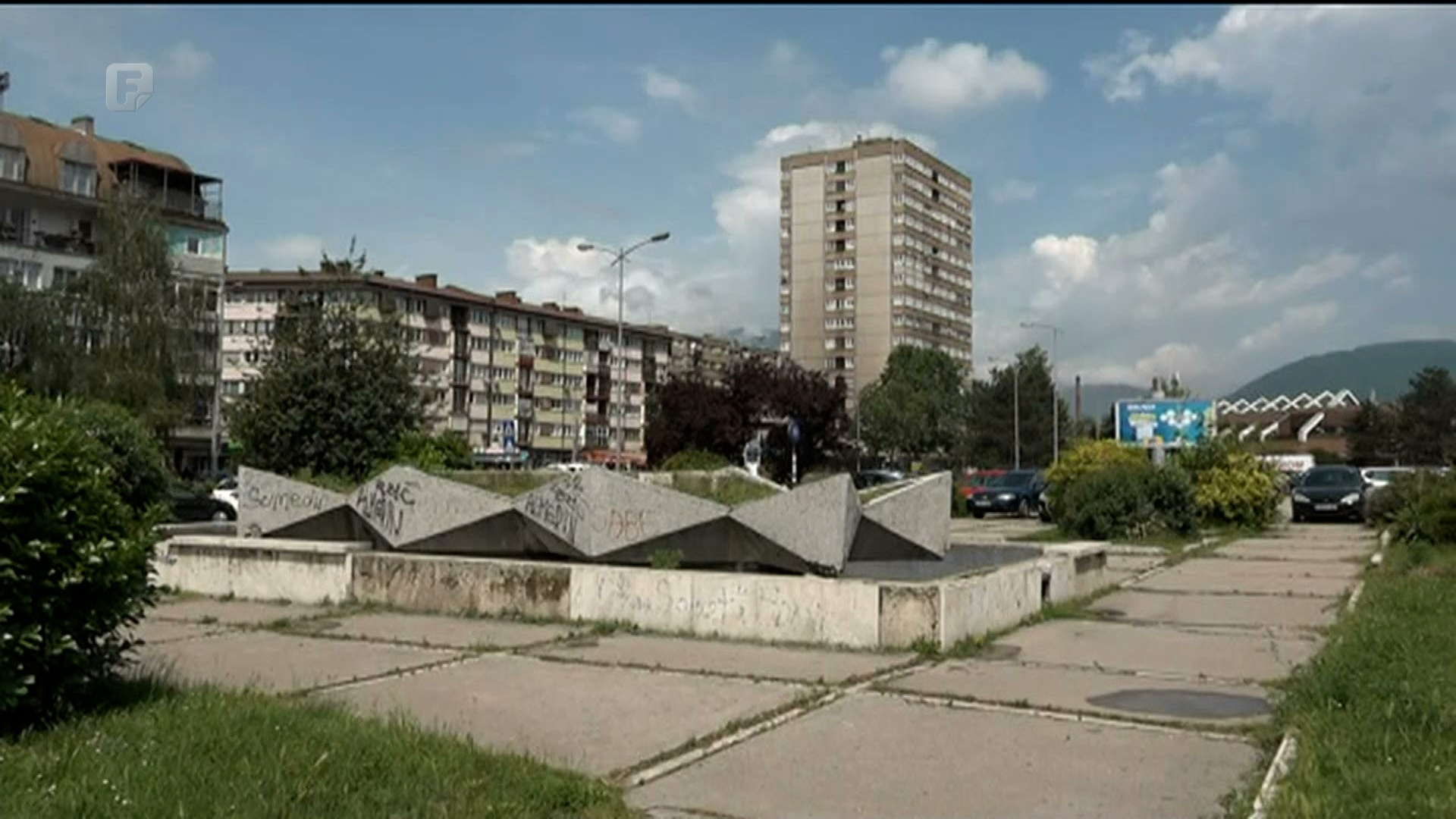 Kako vratiti život zeničkim trgovima?